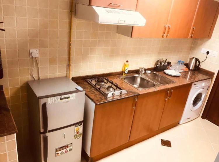 Royal Marina Inn ドバイ エクステリア 写真
